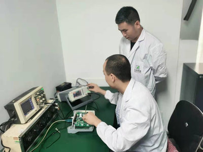 研发现场